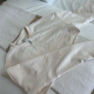 Alo extreme cropped pullover ivory XS